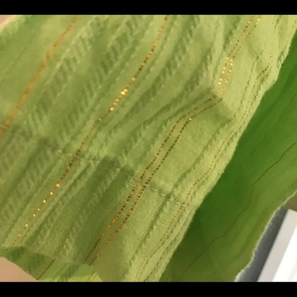 Beautiful Lilly pulitzer night shirt or swimwear - Picture 5 of 6